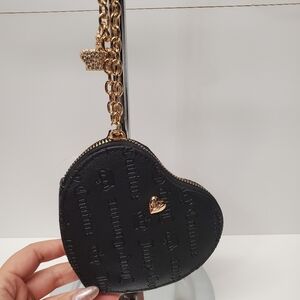 Juicy Couture Liquorice not your babe heart 💖 zip around wristlet chain